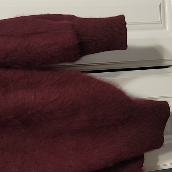 VTG Amelia Austin Sweater Women's Cardigan Burgundy Angora Rabbit Hair Blend - Picture 4 of 12